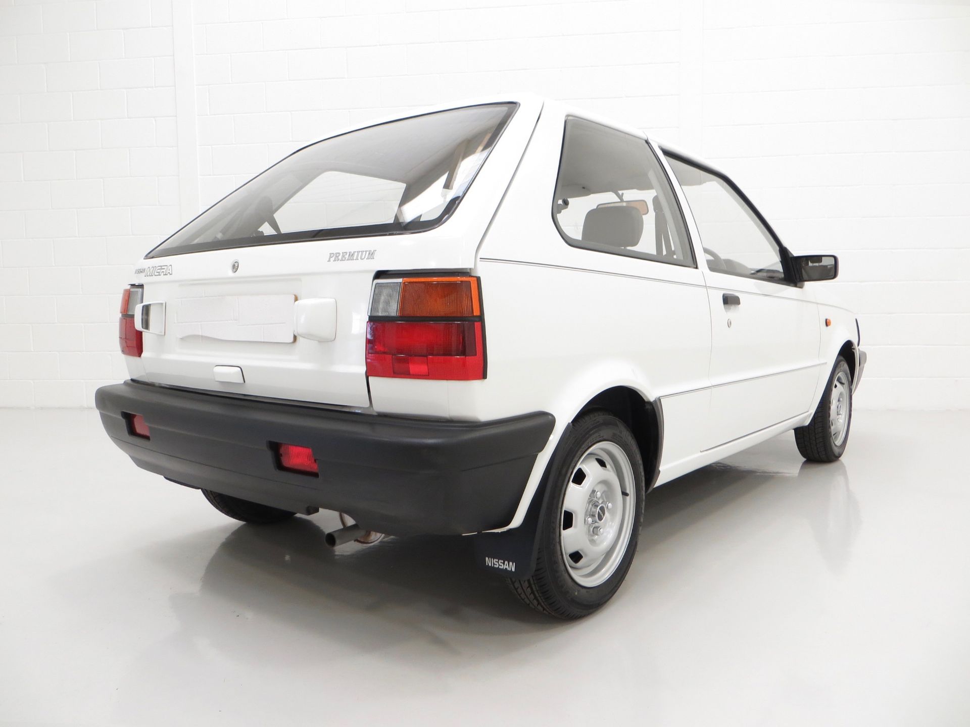 1991, Nissan Micra 1.0 Premium - Image 16 of 118