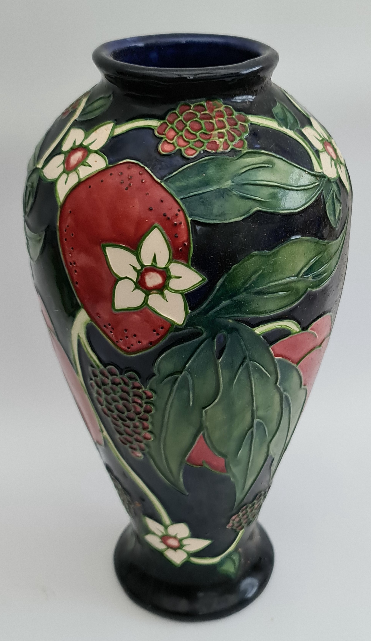 Country Craft Collection Vase by Amme Rowe - Image 2 of 3