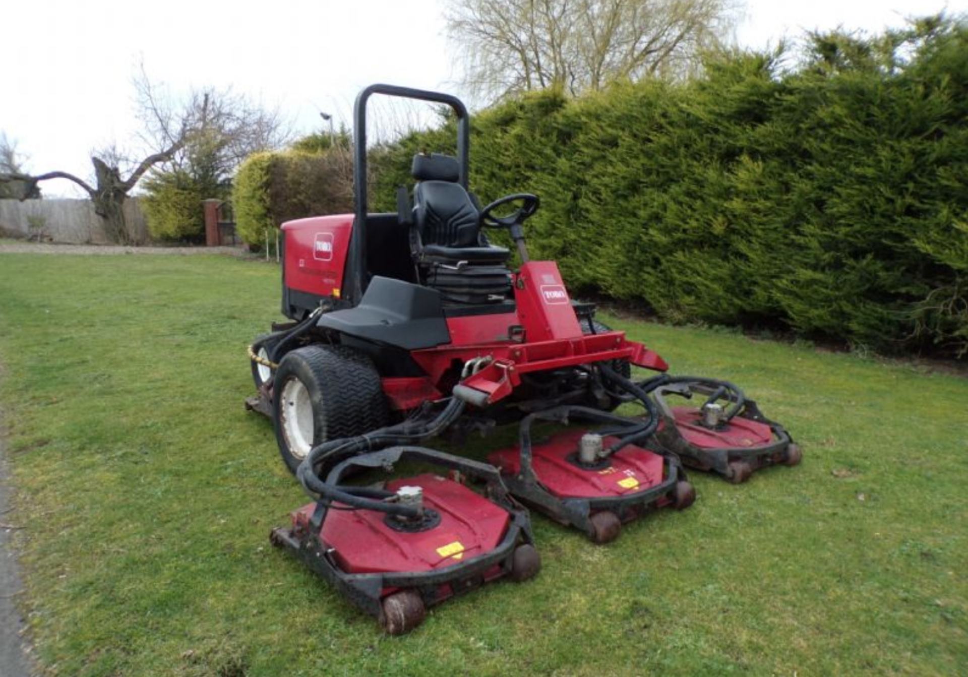 TORO 4500D GROUNDSMASTER ROTARY OUTFRONT MOWER - Image 6 of 6