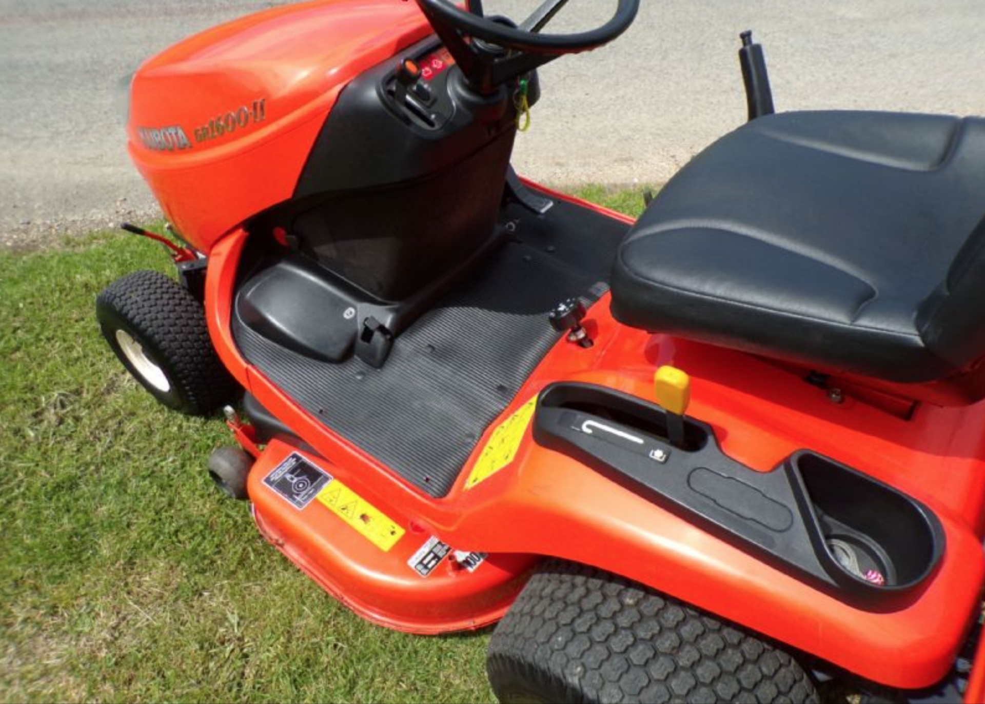 KUBOTA GR1600 II GARDEN LOW TIP 2008 MOWER - Image 5 of 6