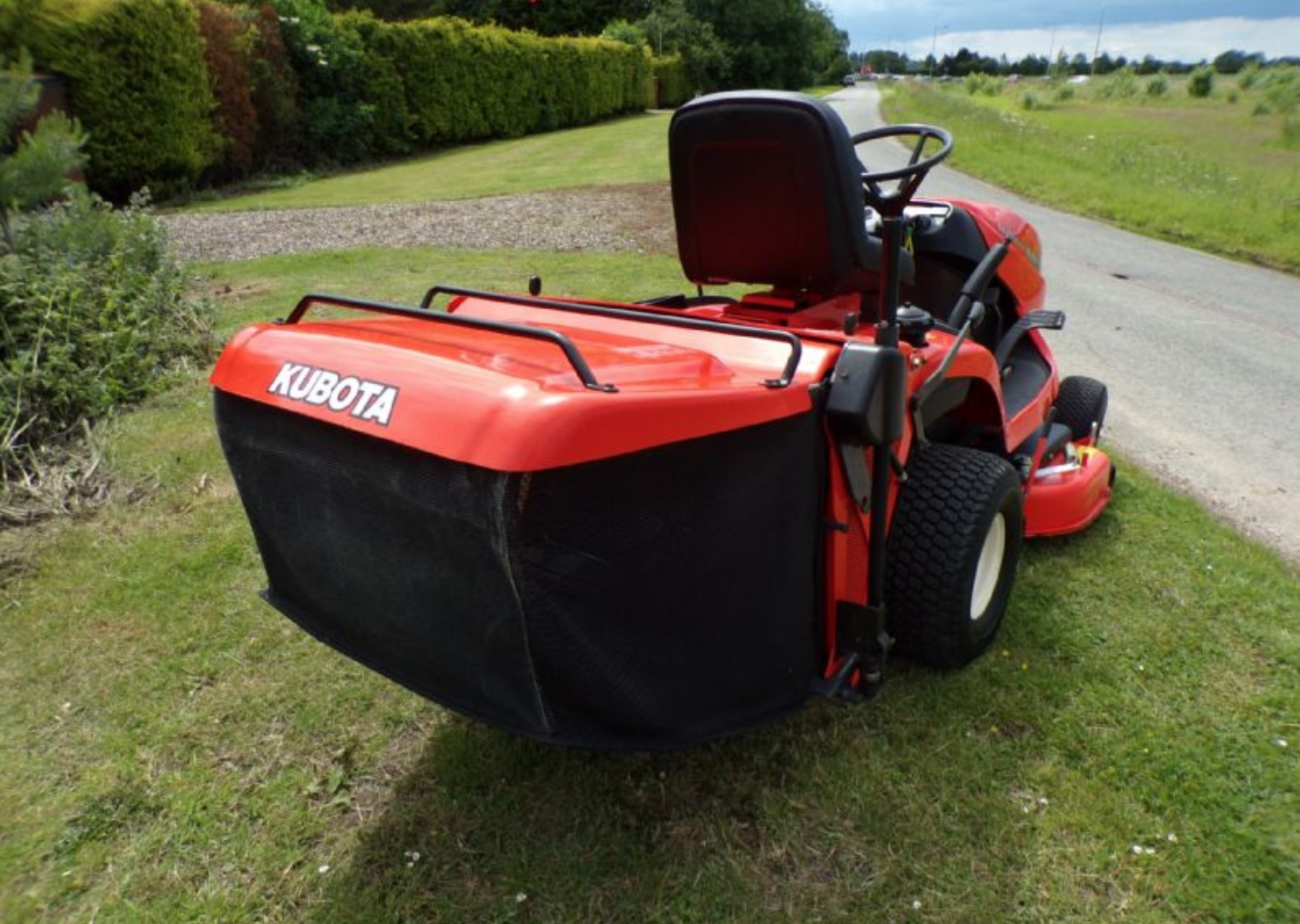 KUBOTA GR1600 II GARDEN LOW TIP 2008 MOWER - Image 4 of 6