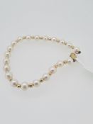 9ct yellow gold cultured pearl bracelet