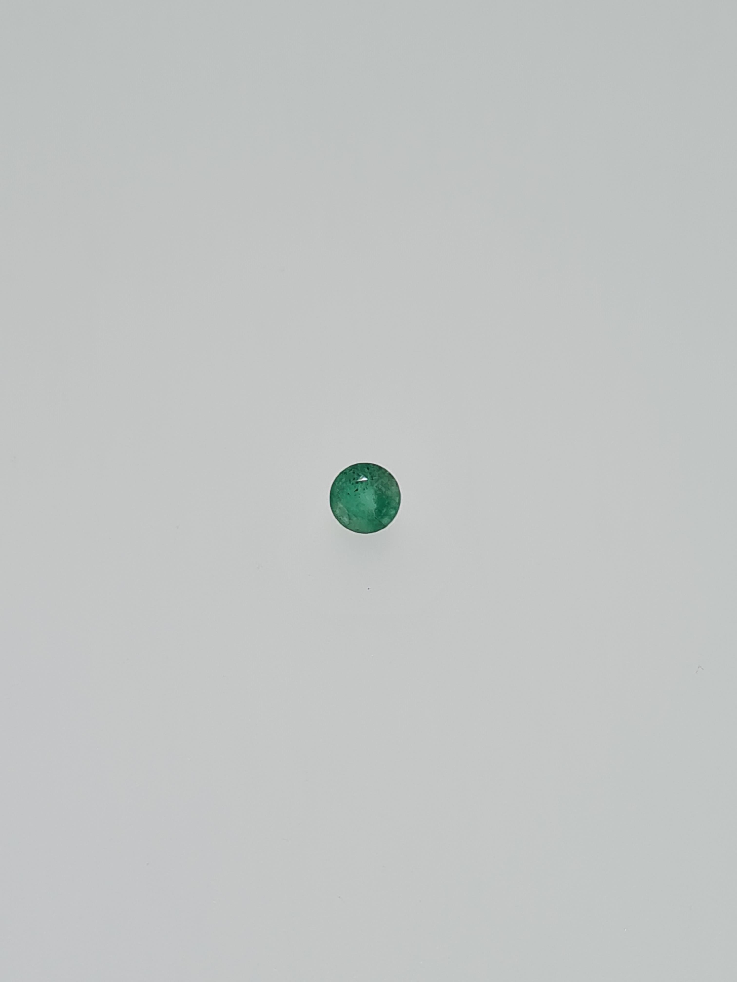 Emarald round cut gem stone - Image 4 of 4