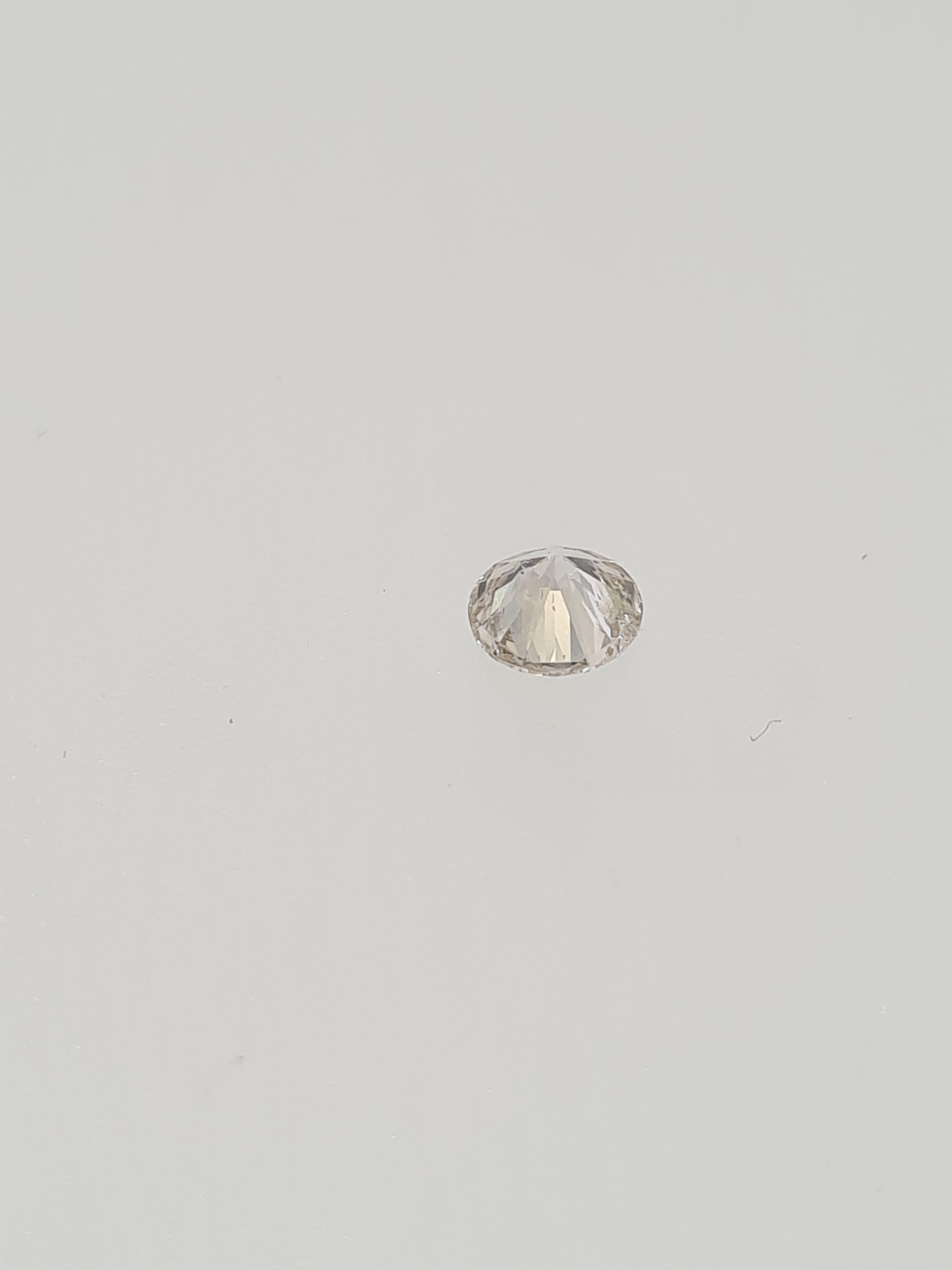 Round cut diamond - Image 5 of 5