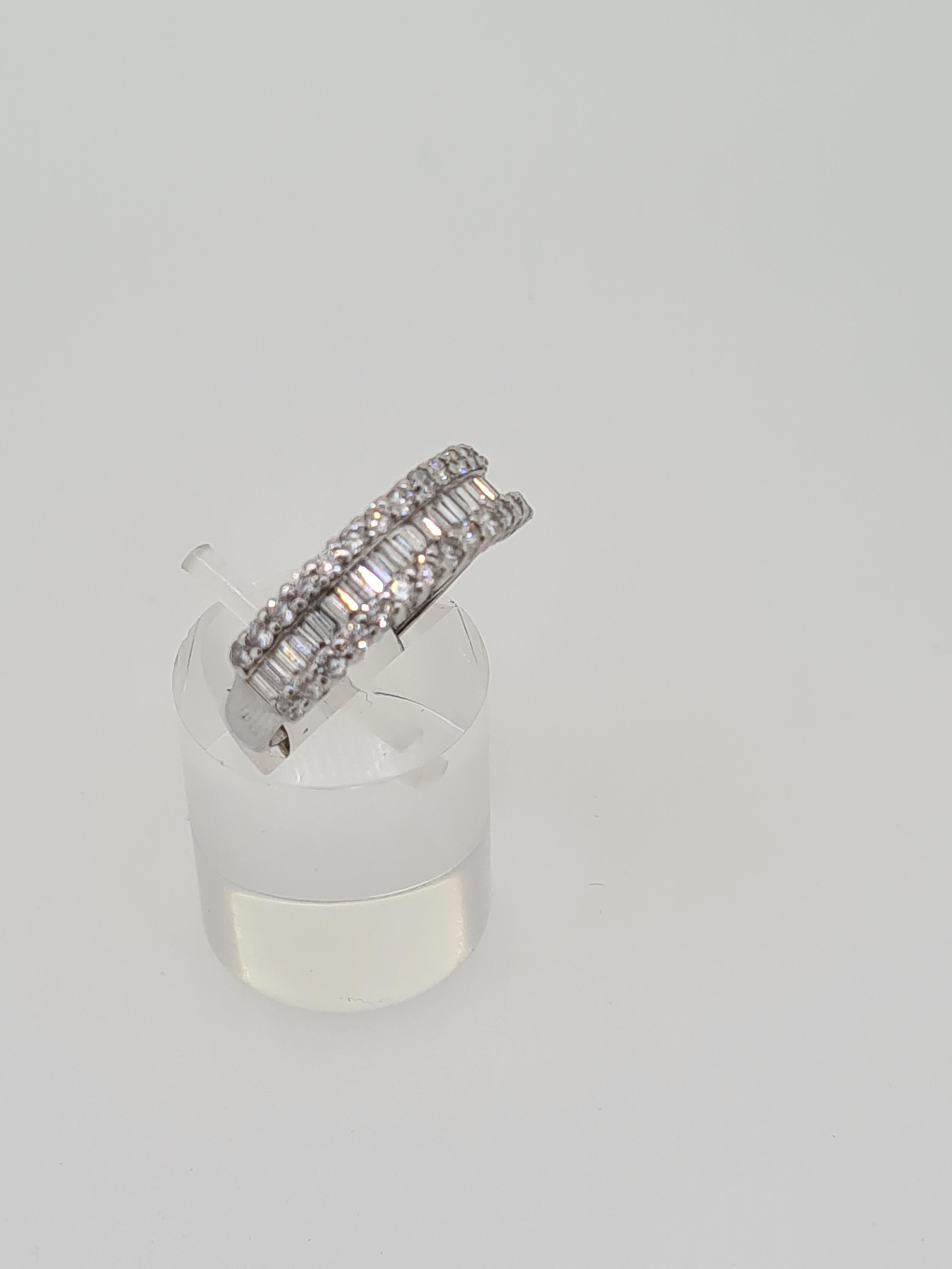 9ct hallmark white gold cathedral ring 1.00 carat - Image 2 of 5