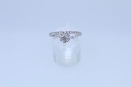 18ct Hallmark Diamond Set Ring