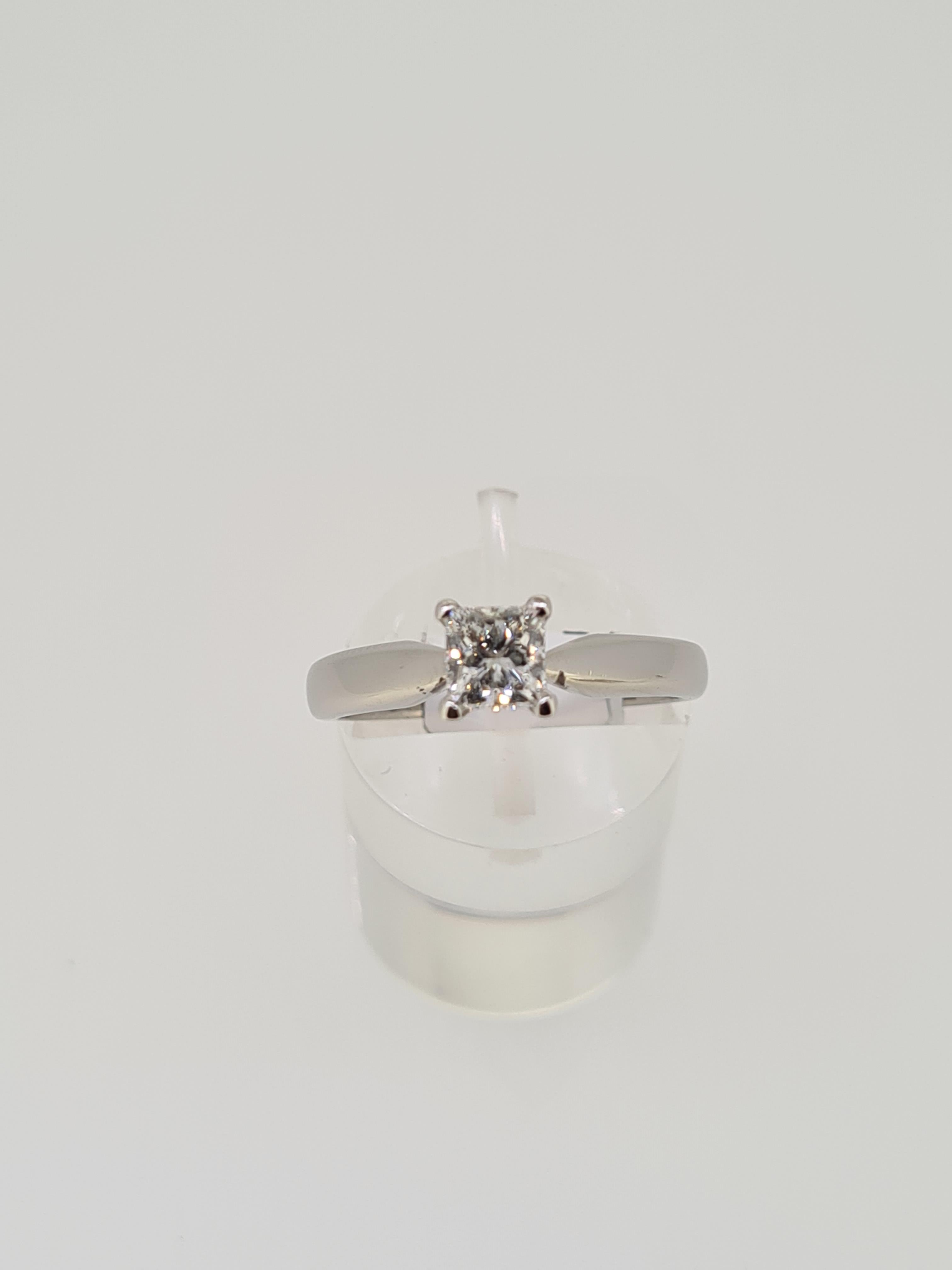 Platinum diamond solitaire ring princess cut