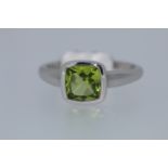 9k White Gold Peridot Ring