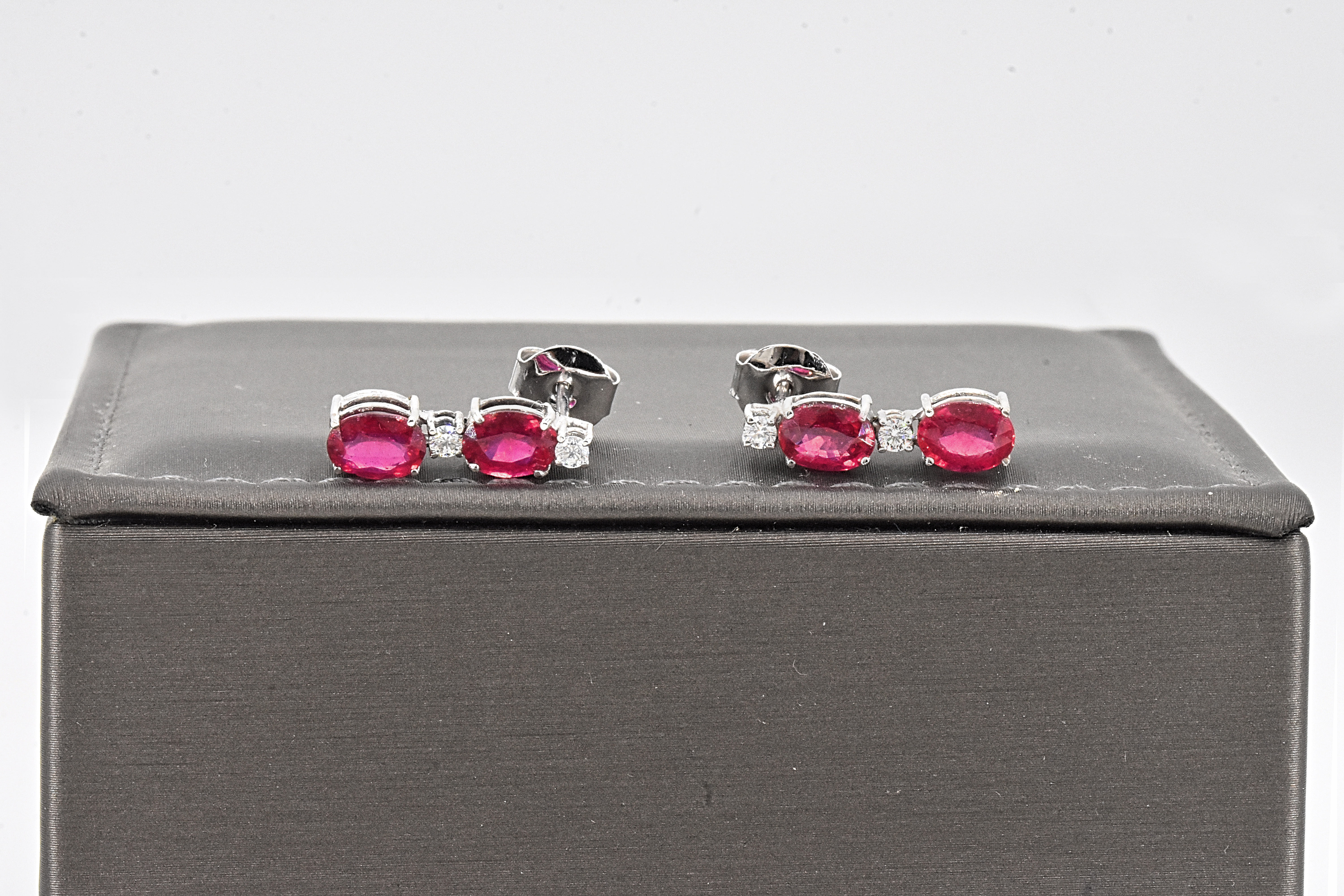 Earrings - 4.65 ct Ruby - Diamonds - NO RESERVE price! - Image 6 of 6