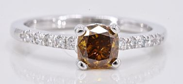 Ring - 1.01 ct Diamond - IGI Natural Fancy Diamond