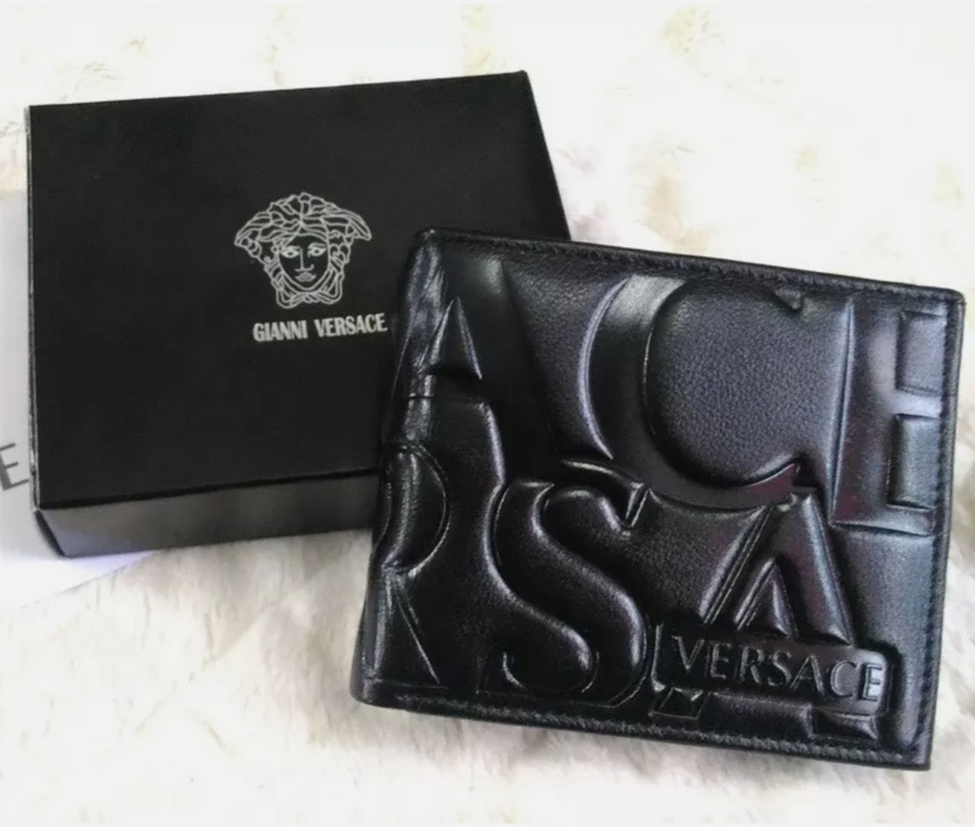 Versace Men's Leather Wallet - New With Box - Image 3 of 7