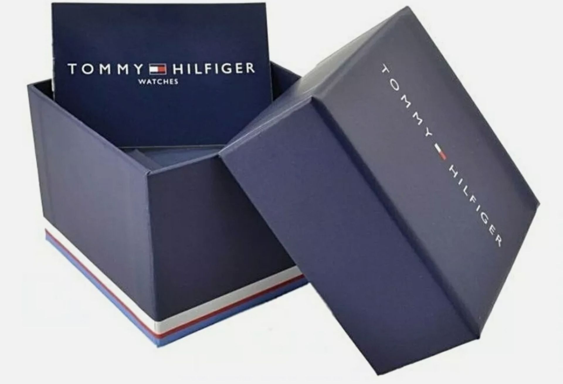 Men's Tommy Hilfiger Multi-Function Leather Strap Watch 1791117 - Image 5 of 5