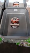 (R3K) Kitchen. 10 X Baker & Salt 36cm Roasting Tray. RRP £9 Each (New)