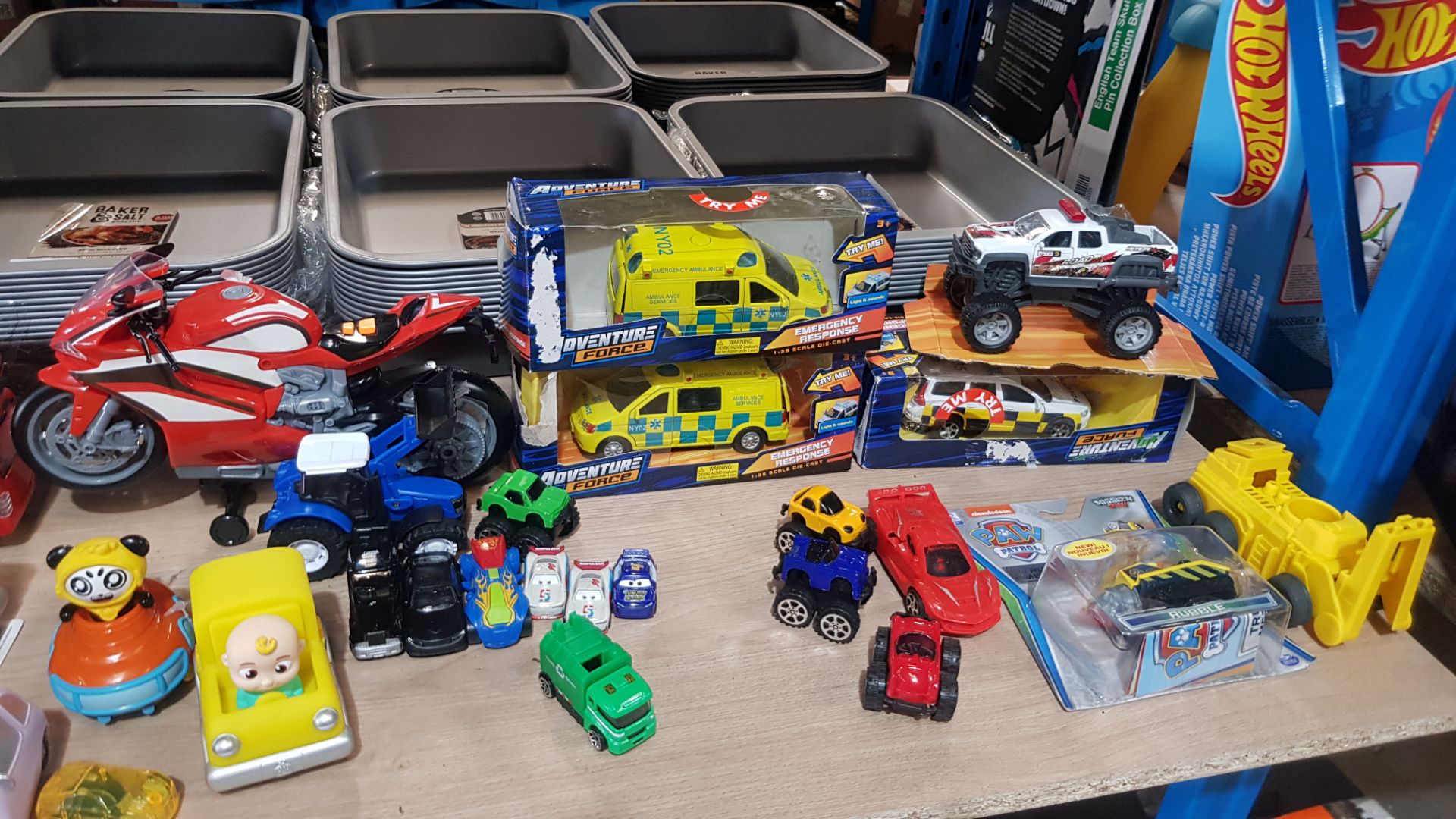 (R3F) Toys. Approx. 45 X Mixed Toy Cars / Vehicles. To Include 5 X Adventure Force Light & Sound V - Image 3 of 4