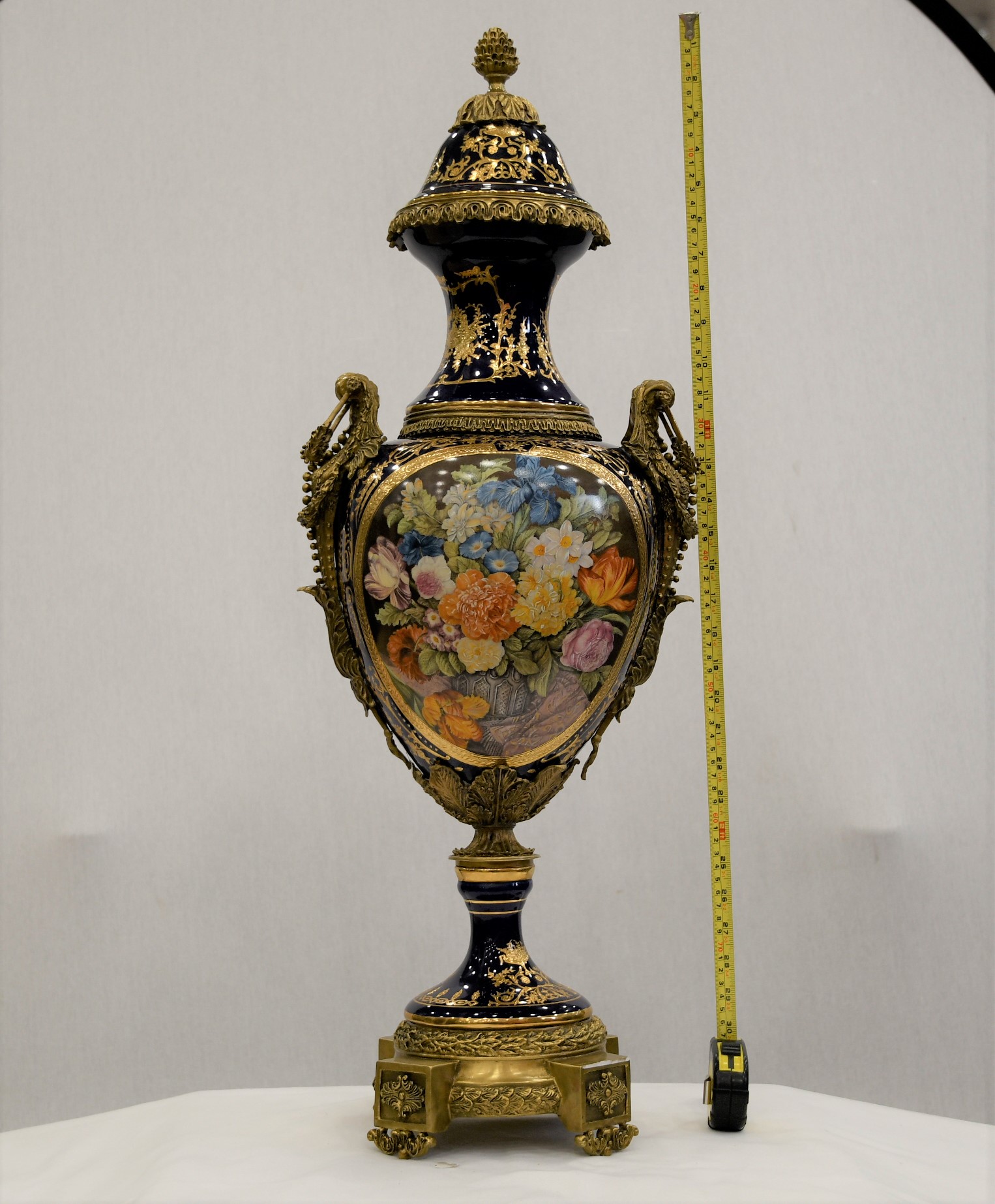 Trophy Vase - Image 3 of 11