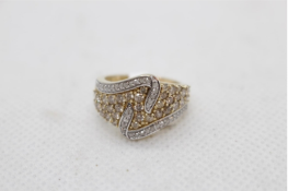 1.23 Ct. cluster diamond ring in 9 Ct. yellow gold