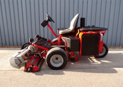 JACOBSEN G PLEX III RIDE ON GREENS MOWER