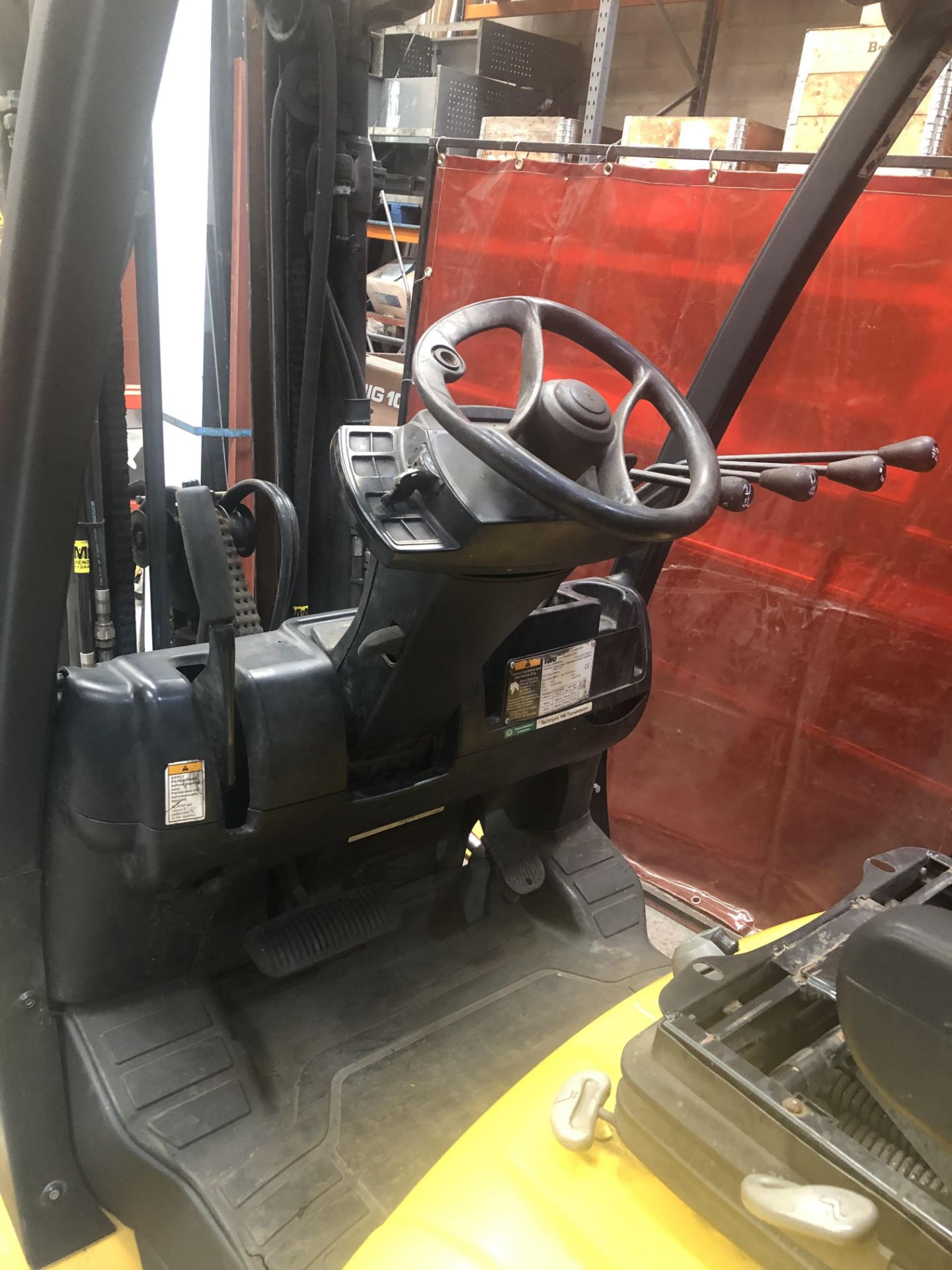 Yale GLP18VX (C810), gas counterbalance forklift truck - non runner - Image 2 of 6