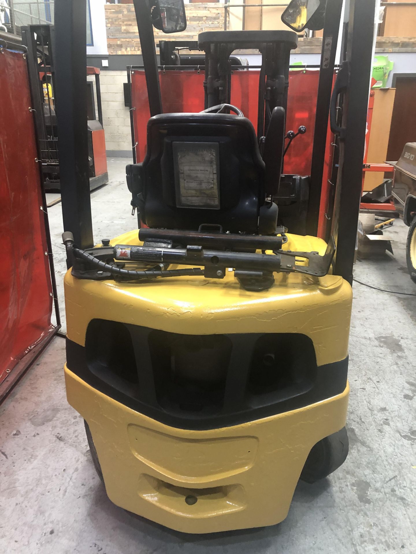 Yale GLP18VX (C810), gas counterbalance forklift truck - non runner - Image 6 of 6