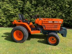 Kubota B6200. Compact tractor 4x4