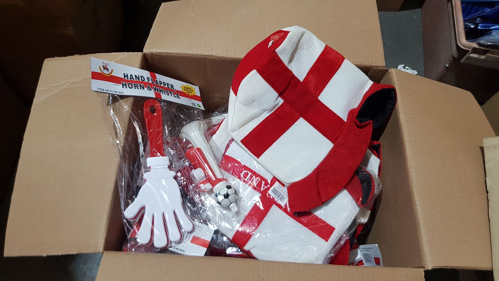 (R6K) Contents Of 8 Boxes. Mixed England Items (All New) - Image 7 of 9