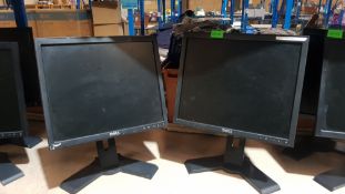 (R5O) Tech. 2 X Dell Flat Panel LCD Monitor. Ex Retail. (No Cables)