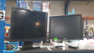 (R5F) Tech. 2 X Dell Flat Panel LCD Monitor. Ex Retail. (No Cables)