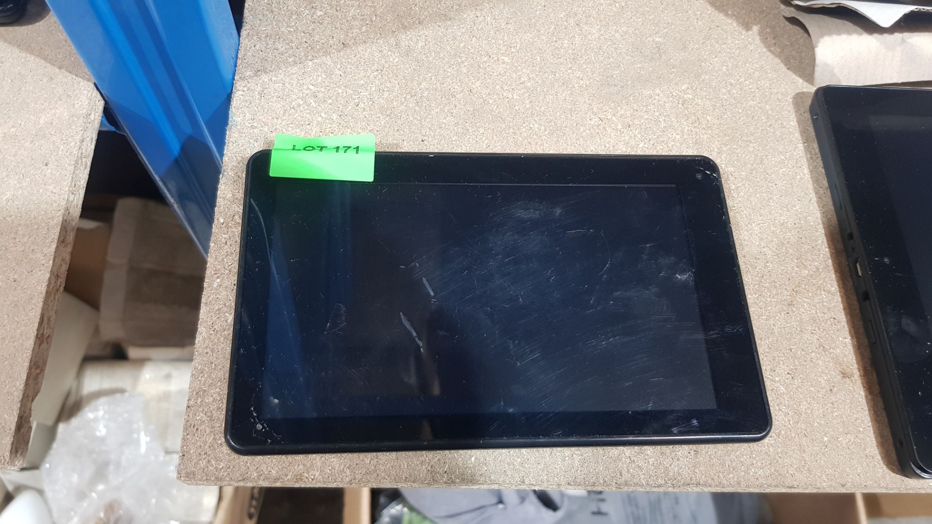 (R9K) Tech. 1 X RCA Aura 7 Tablet. Factory Reset Applied. Requires Micro USB Cable. - Image 2 of 3