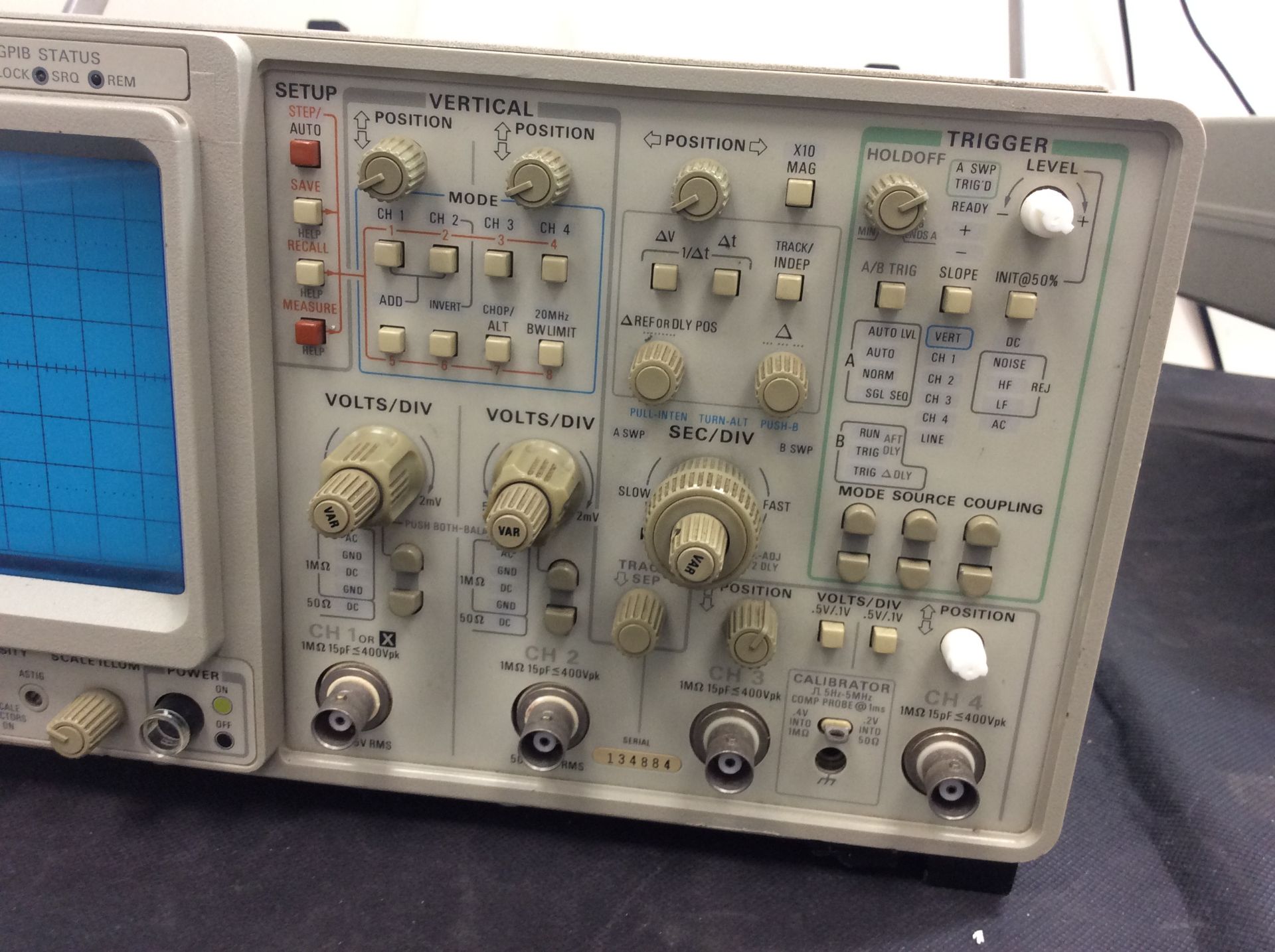 Tektronix 2465b 4 channel analog oscilloscope - Image 3 of 4