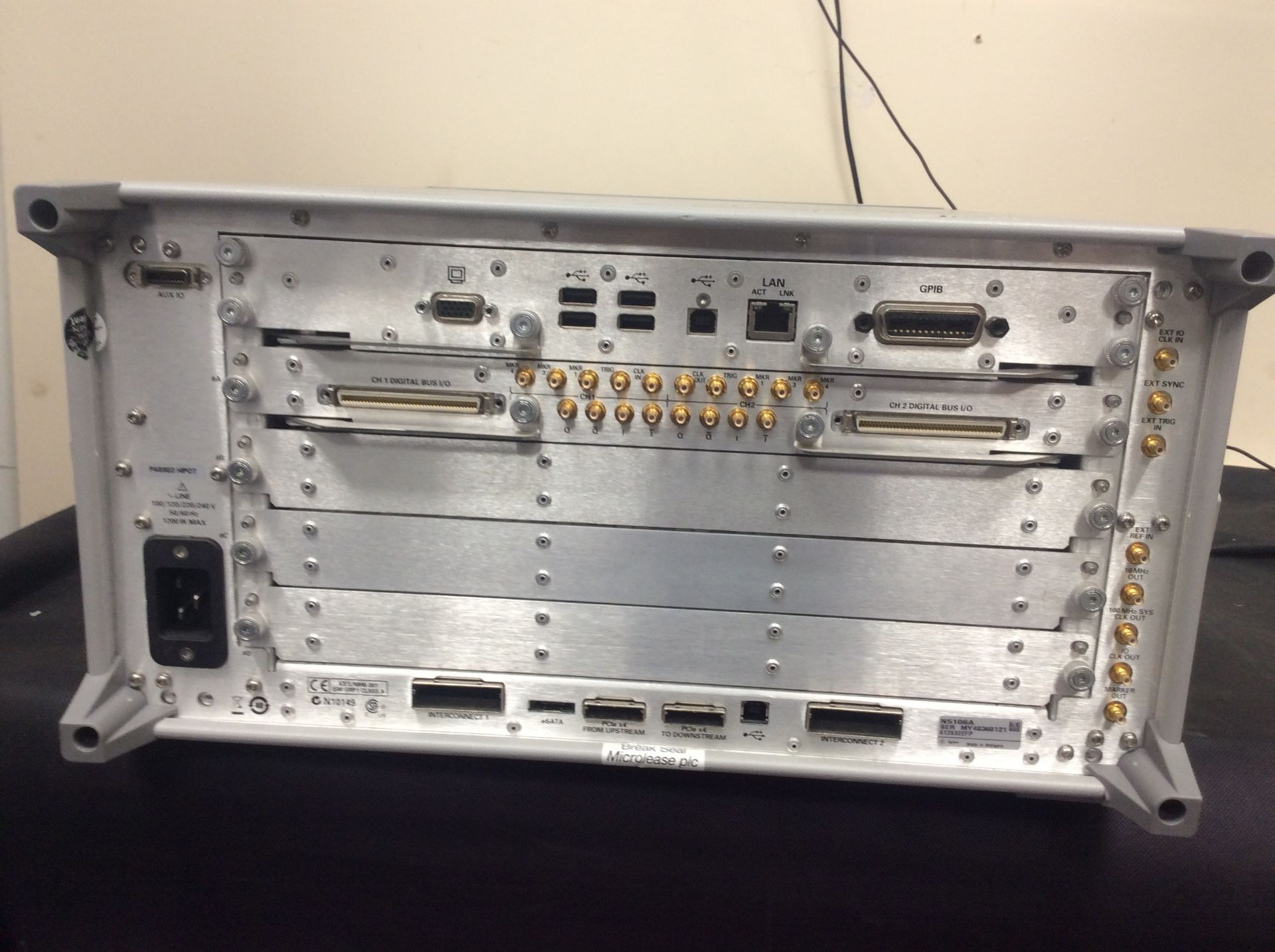 Agilent pxb baseband generator and channel emulator n5106a - Image 4 of 4