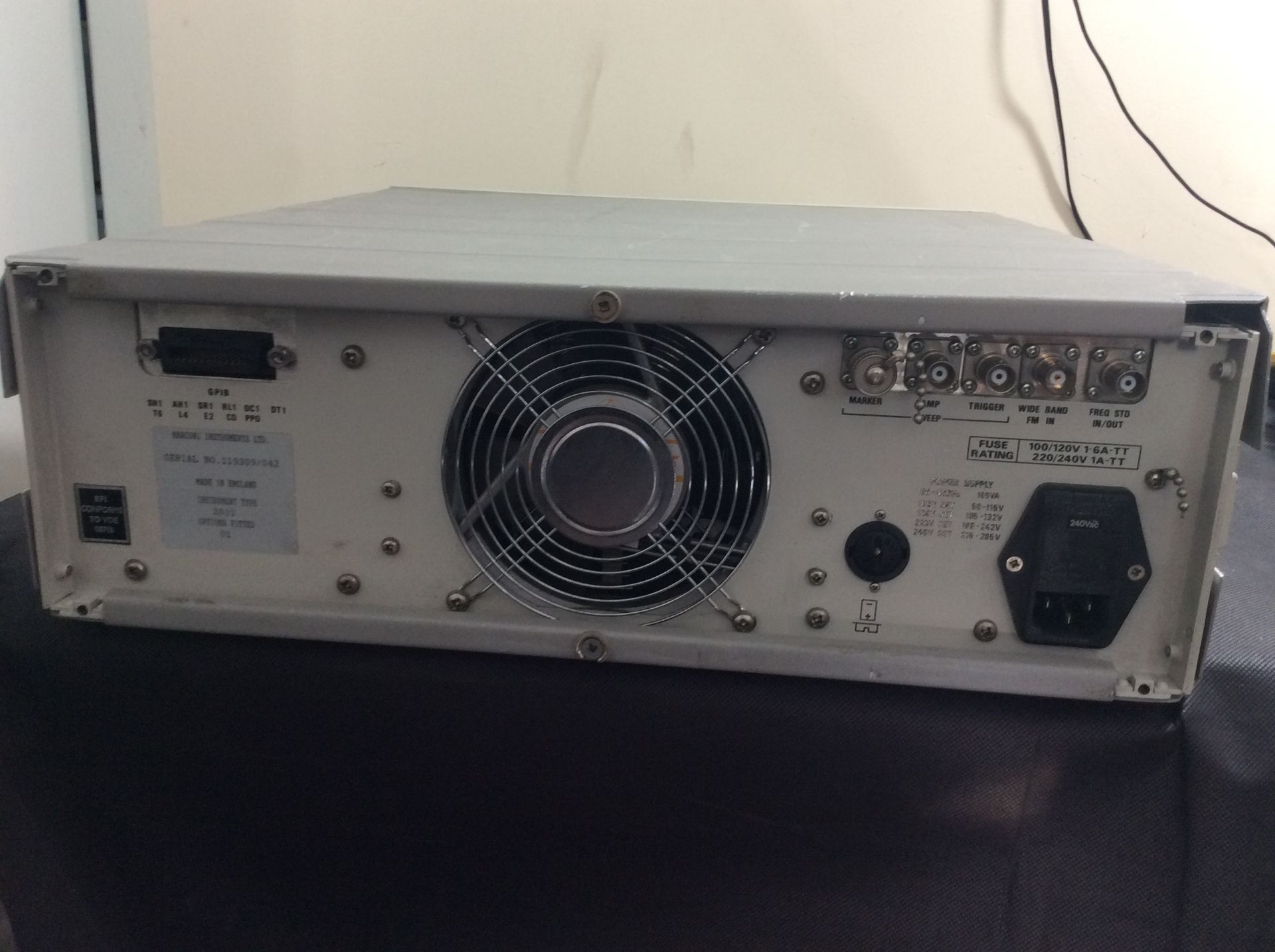 Marconi 2031 rf signal generator - Image 4 of 4