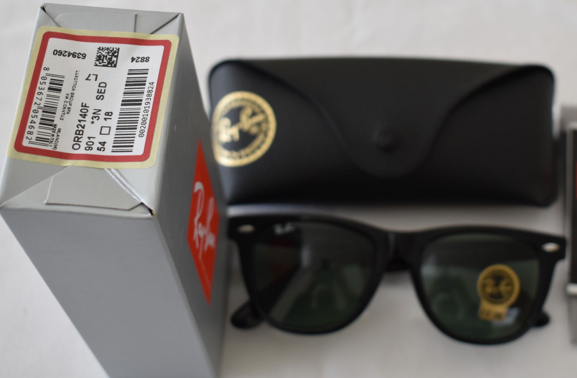 Ray Ban Sunglasses ORB2140F 901 *3N - Image 2 of 2