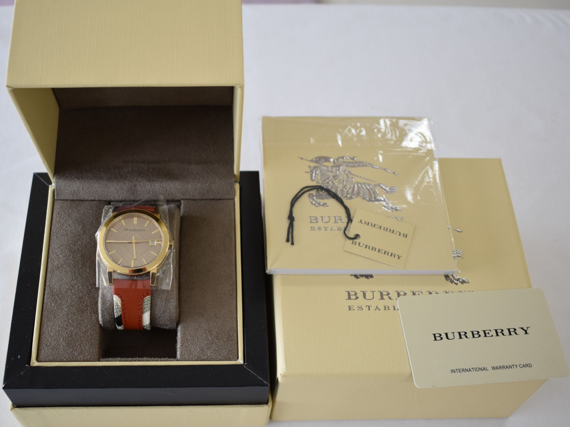 Burberry BU9016 Ladies Watch