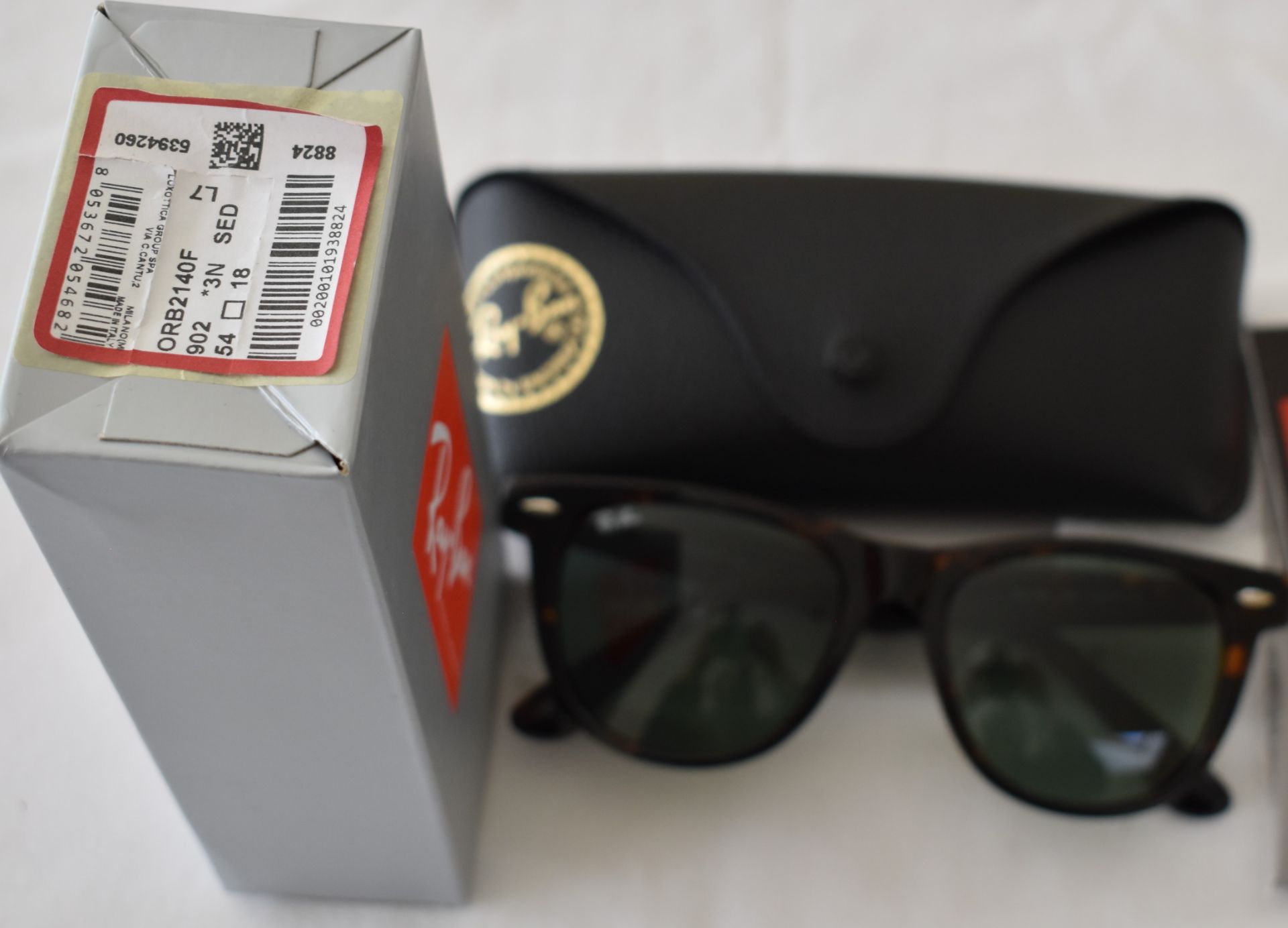 Ray Ban Sunglasses ORB2140F 902 *3N - Image 2 of 2