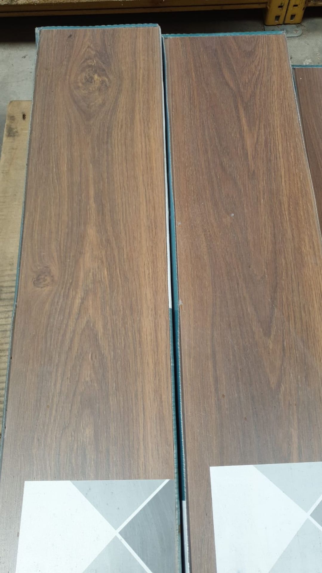 8mm Smoked Oak Laminate Flooring - Image 2 of 2
