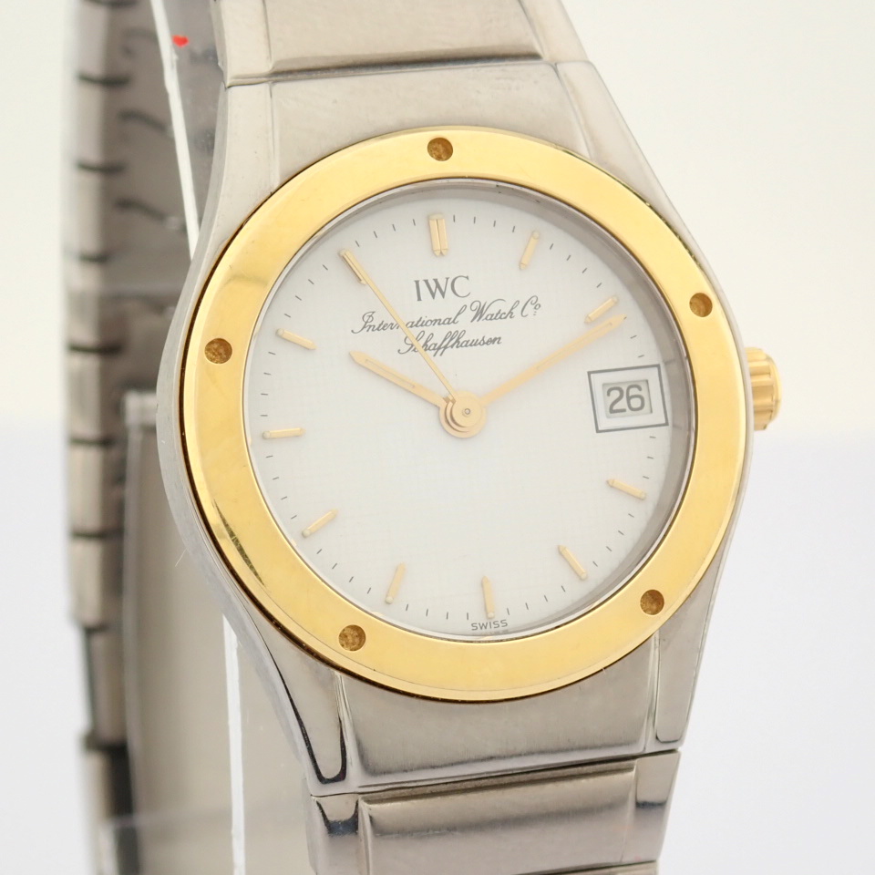 IWC / 1980s IWC INGENIEUR COLLECTORS - Lady's Gold/Titanium Wrist Watch - Image 14 of 16
