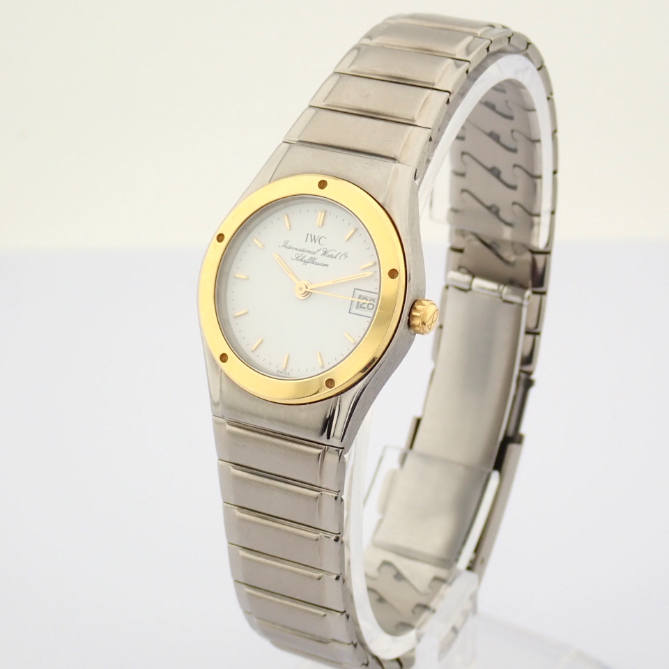 IWC / 1980s IWC INGENIEUR COLLECTORS - Lady's Gold/Titanium Wrist Watch - Image 12 of 16