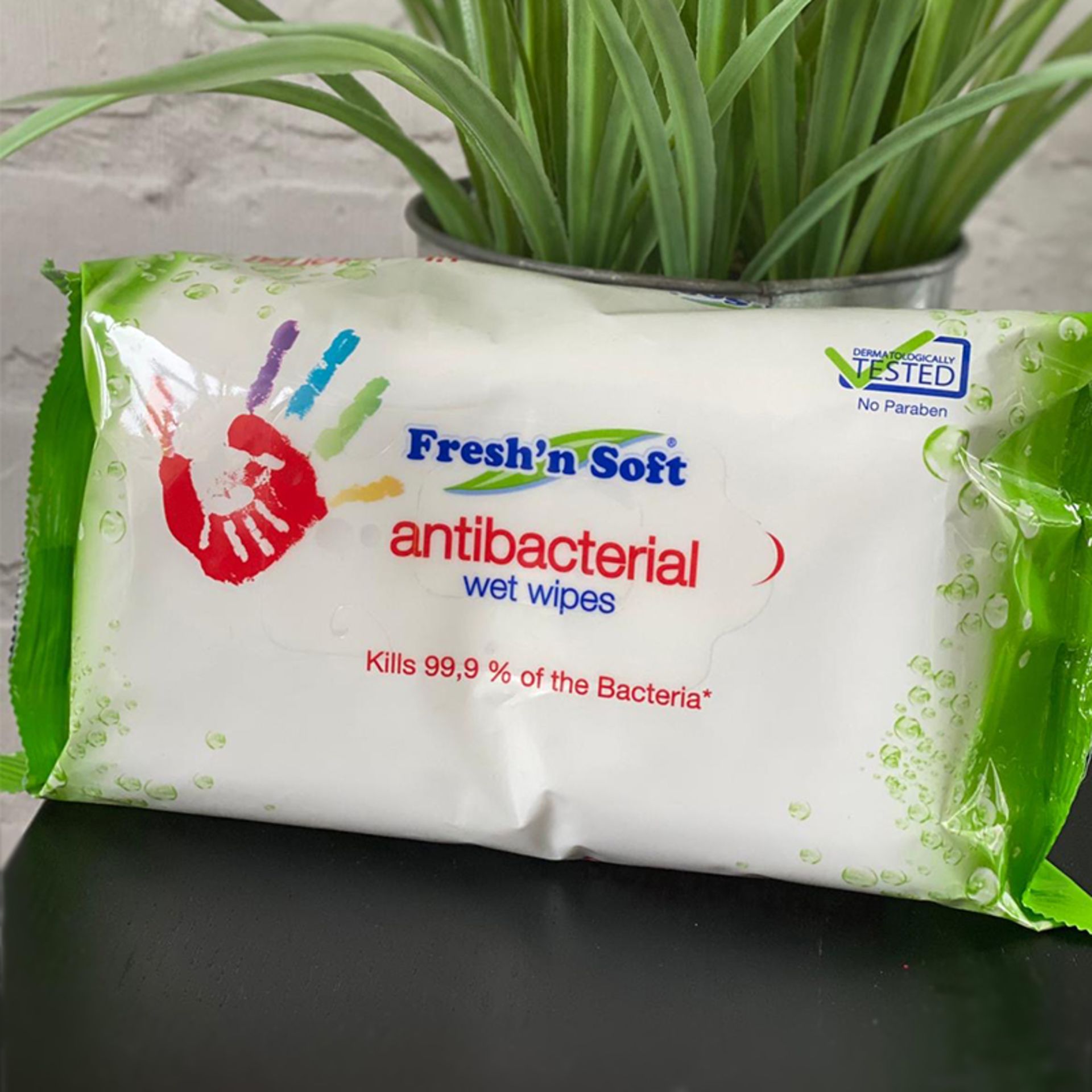 1 Pallet Of New Fresh n soft Antibacterial wipes - Image 3 of 4