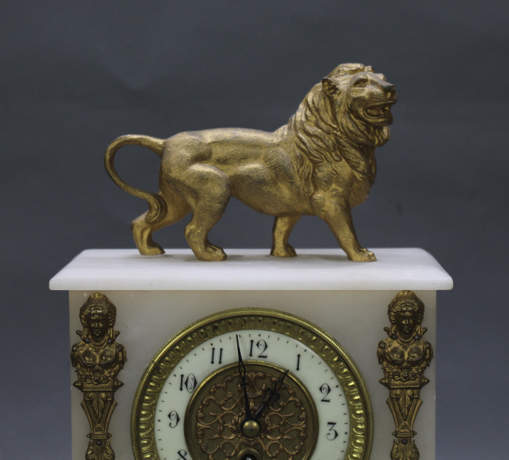 French 19th c. Alabaster Lion Mantle Clock - Image 2 of 8
