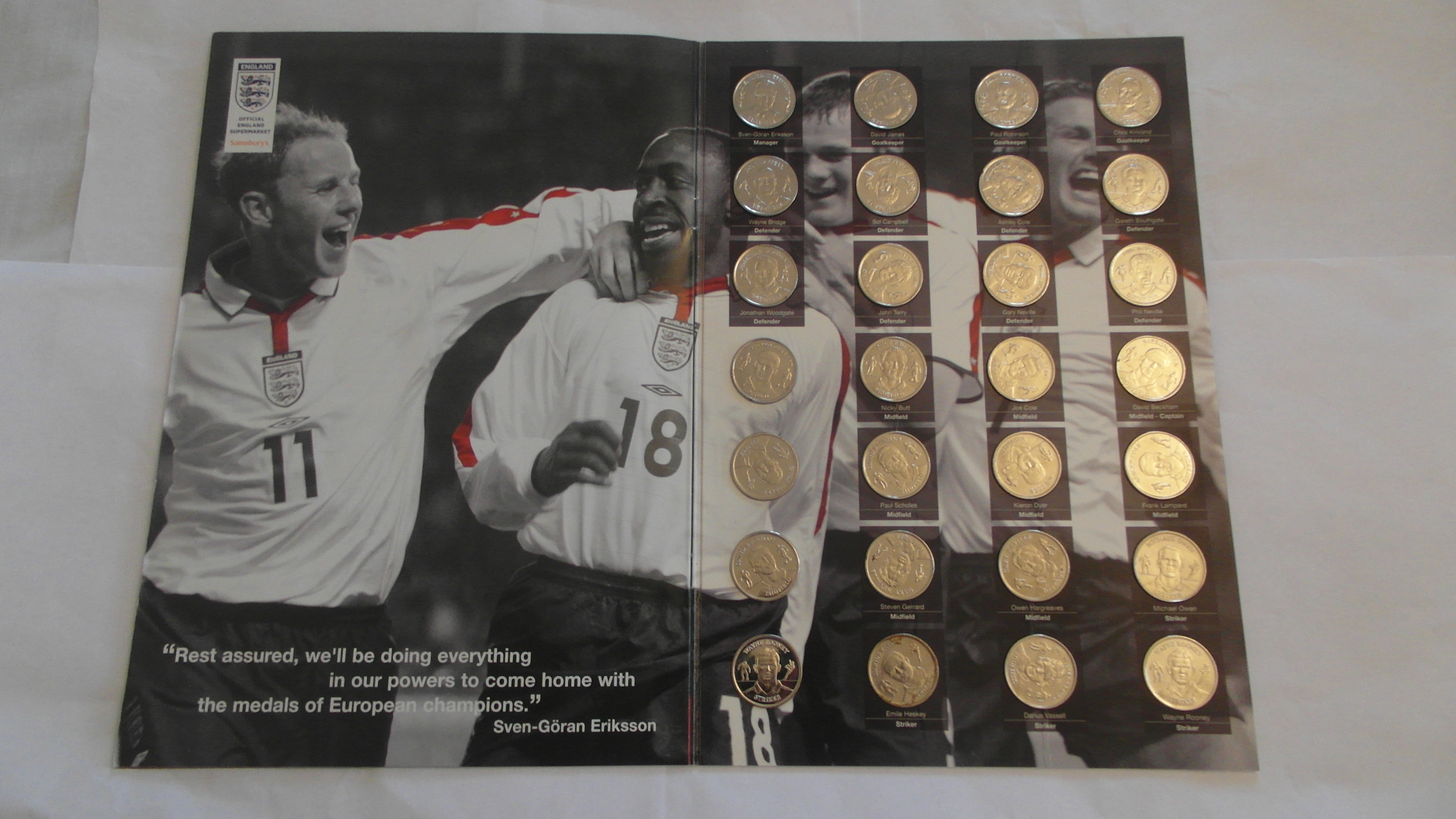 2004 ENGLAND SQUAD MEDAL COLLECTION