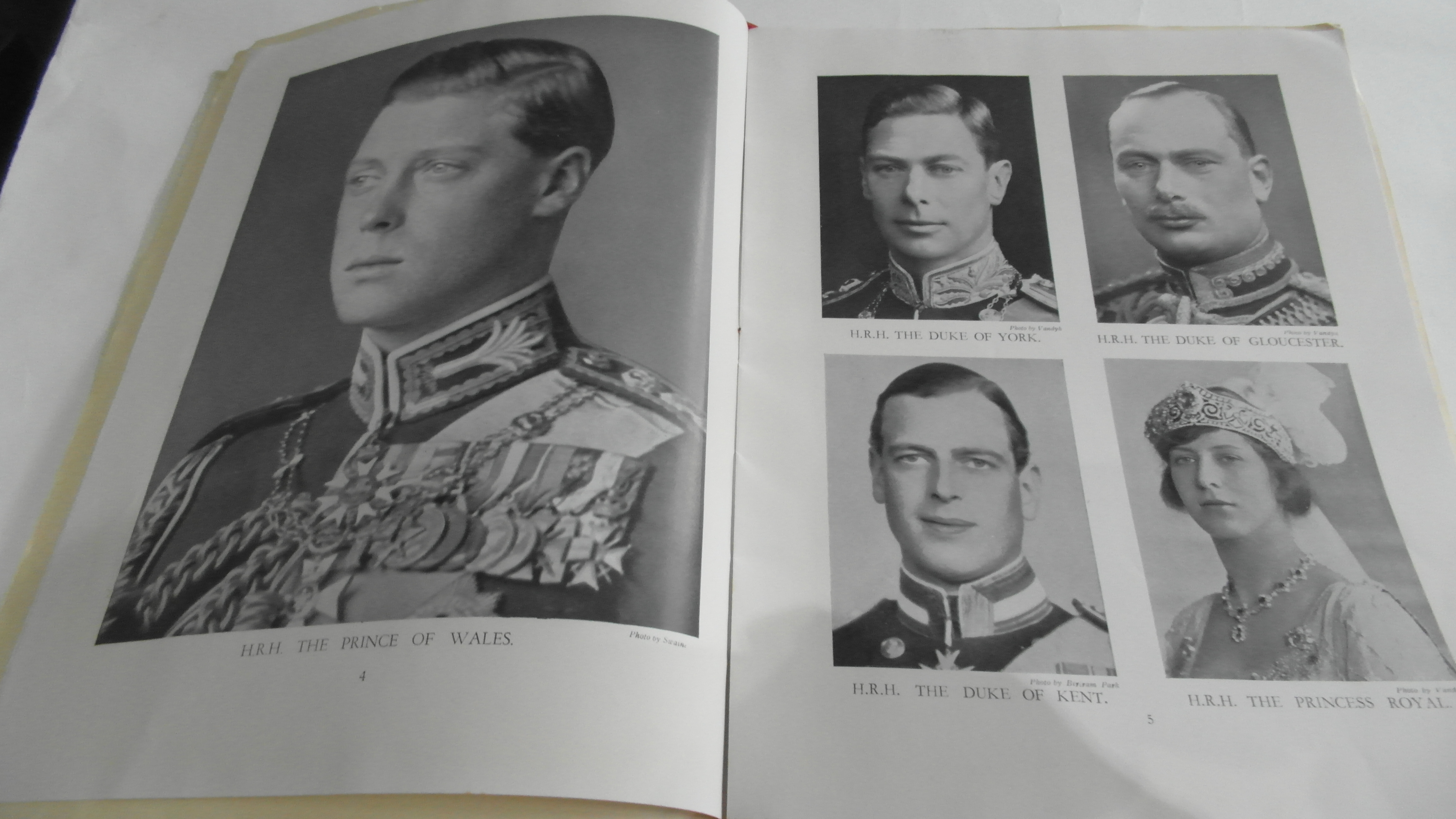1935 KING GEORGE V JUBILEE PROCESSION PROGRAM - SPECIAL EDITION - Image 5 of 9
