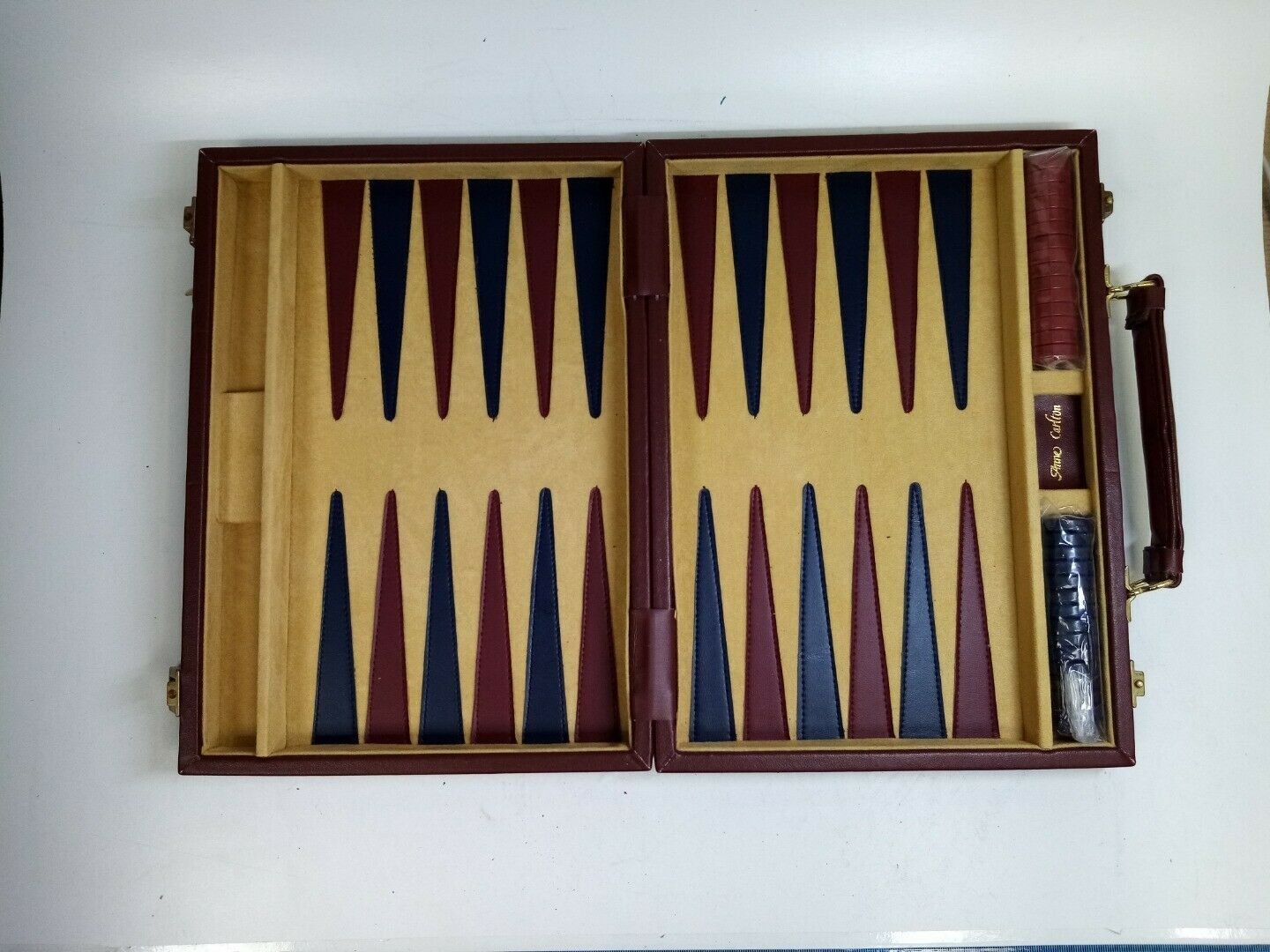 UNUSED ANNE CARLTON TRADITIONAL GAME SET IN CASE - Image 3 of 5