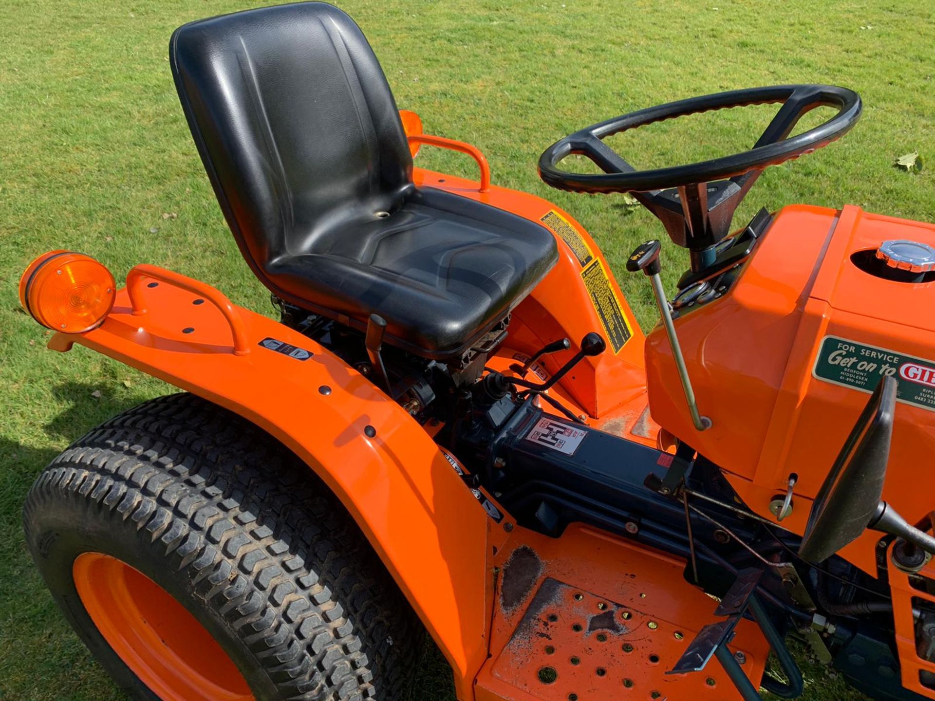 Kubota B6200. Compact tractor 4x4 - Image 4 of 6