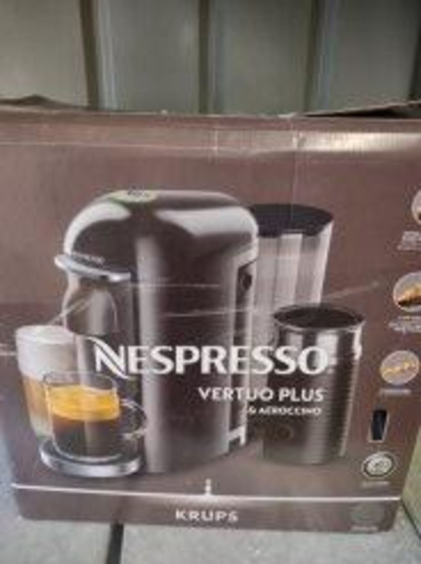 Nespresso Vertuo pluss coffee machine – Approx rrp £189.99