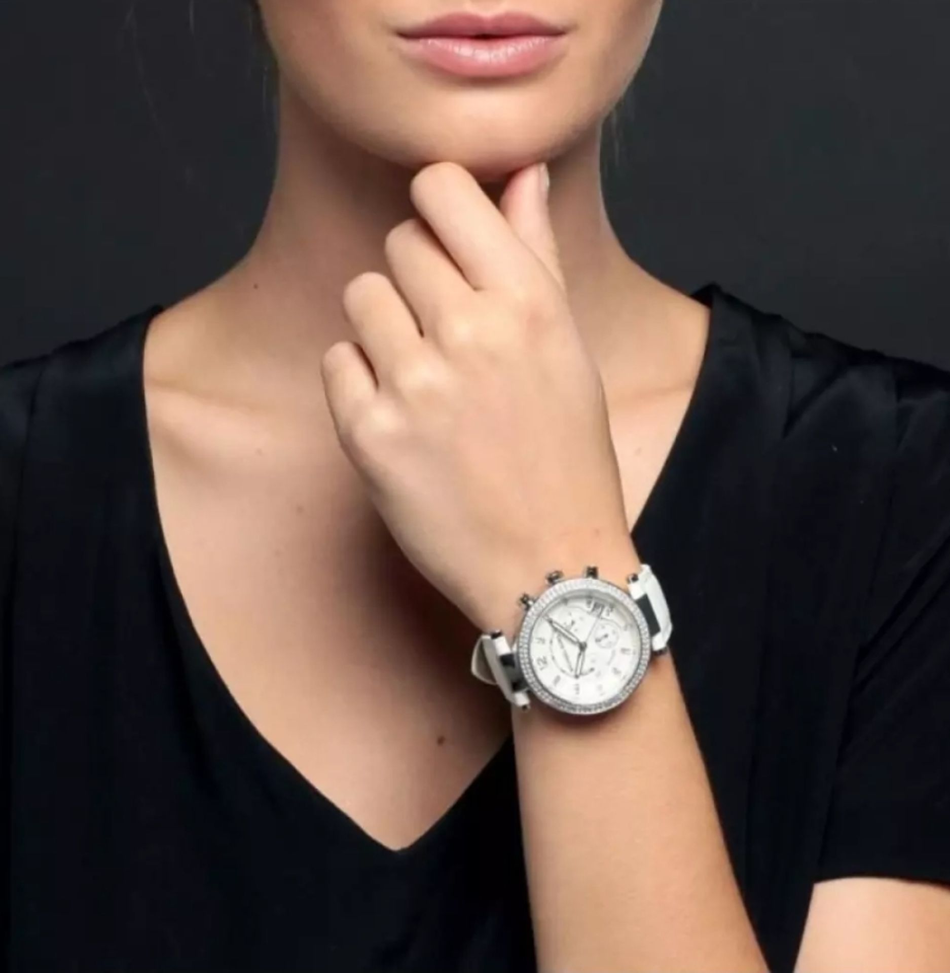 Michael Kors MK2277 Ladies Parker White Leather Strap quartz Chronograph Designer Watch - Image 7 of 8