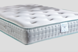 Brand New Pocket Memory 1000 Mattress 4' 6" Double