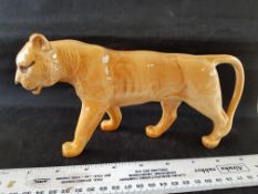 Vintage Beswick Lioness