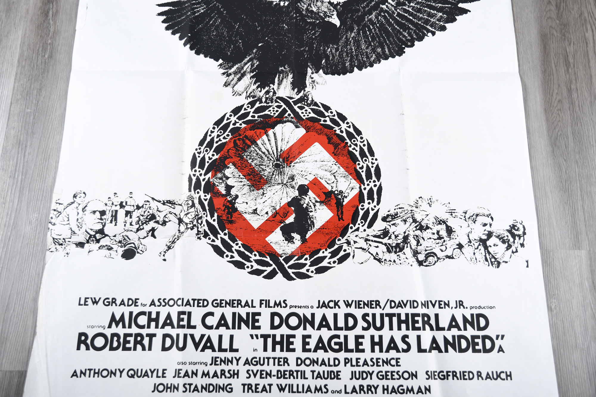 "The Eagle Has Landed" original Cinema Poster. 60"x40" - Image 3 of 11