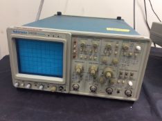 Tektronix 2465b 4 channel analog oscilloscope