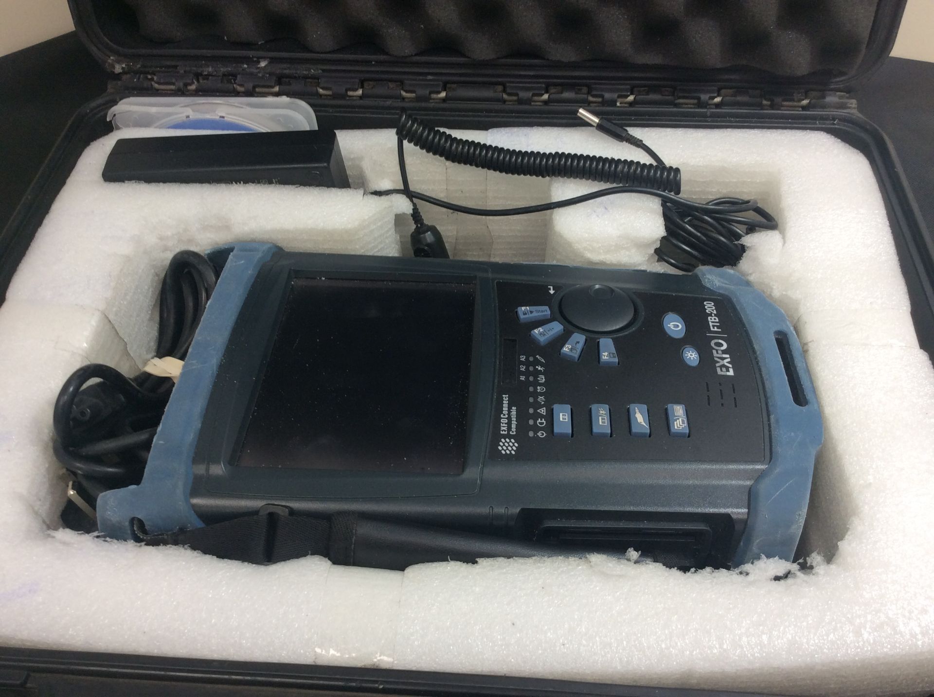 Exfo ftb-200 v2 fiber otdr in peli case - Image 2 of 3